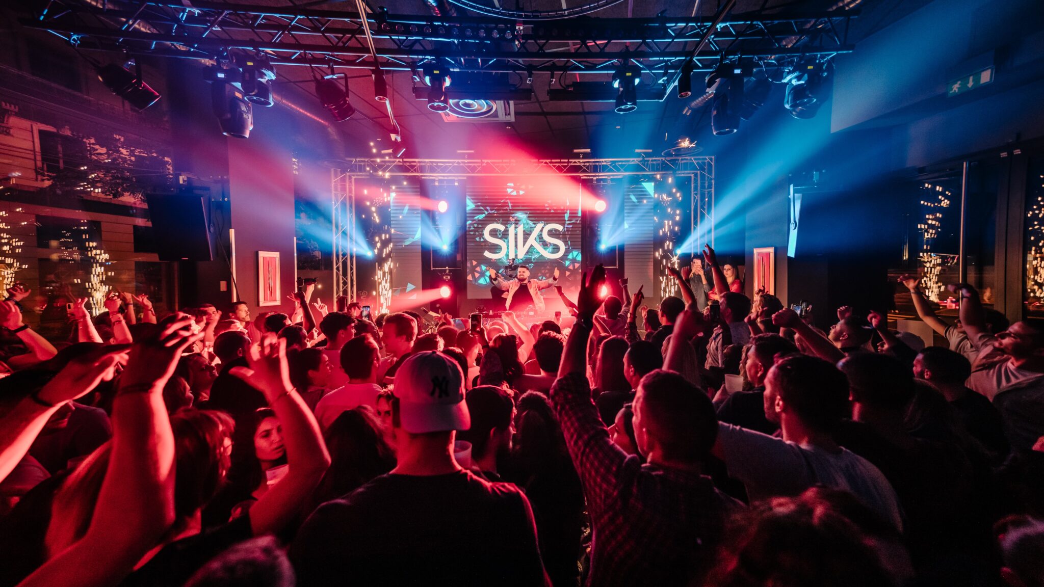 Siks &amp; Friends Party